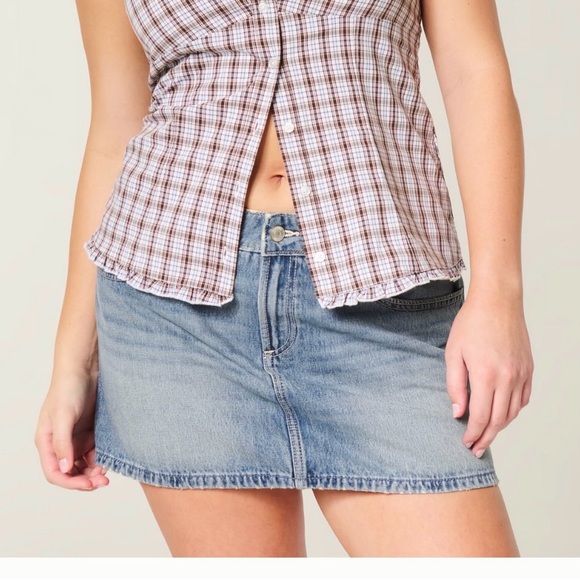 Hollister Dresses & Skirts - Y2K Hollister Low Rise Blue Denim Mini Skirt With Shorts Underneath 6/28